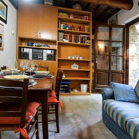 Loft In Antico Mulino Apartment Isola d'Arbia Exterior photo